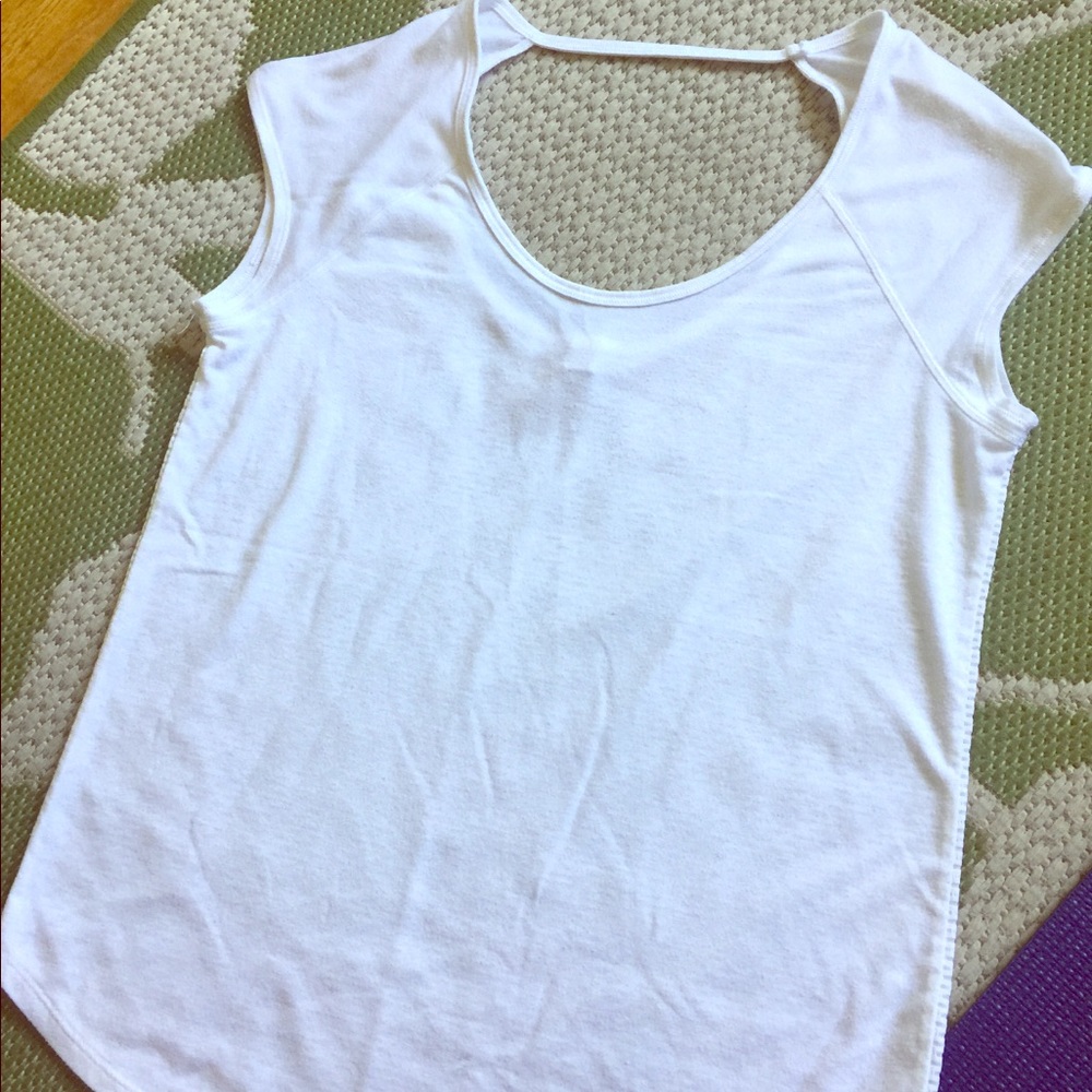 Under Armour Tee